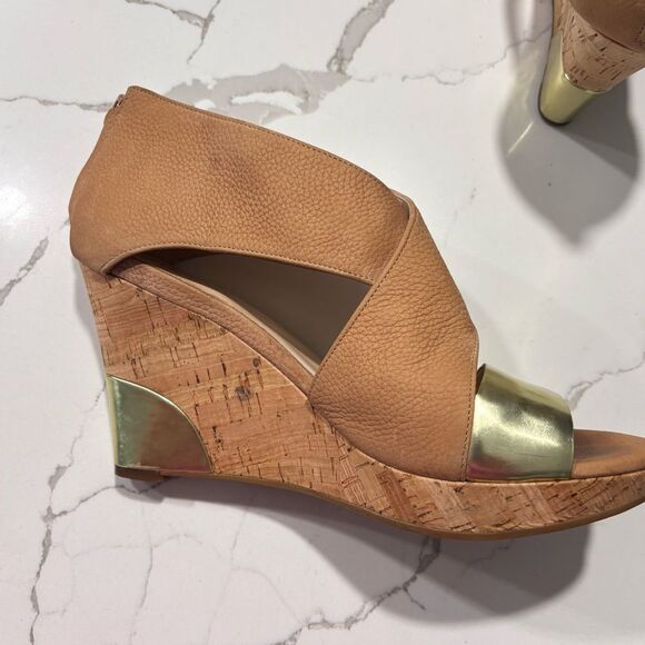 Cole Haan | Women’s Irving Gold Tan Nude Leather Cork Wedge Sandals Size 9B - Picture 10 of 16